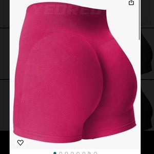 YEOREO women seamless scrunch workout shorts